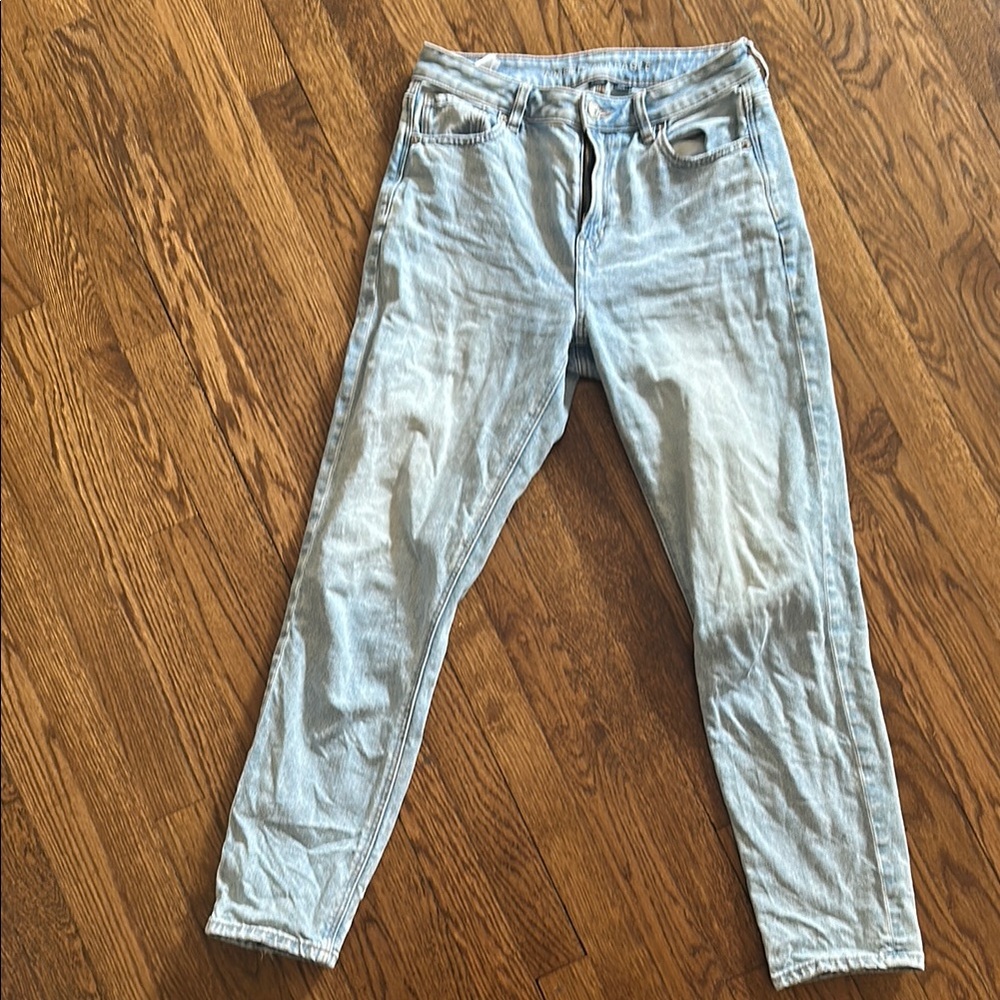 American Eagle Light Blue Women's Jeans
